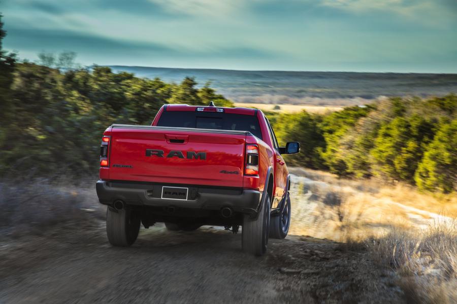  Dodge Ram 1500 Rebel Quad Cab (DT) 2018 года  (фото 20 из 36)